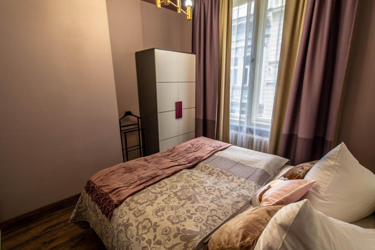 Colorful Day In Prague Design Apartments ภายนอก รูปภาพ